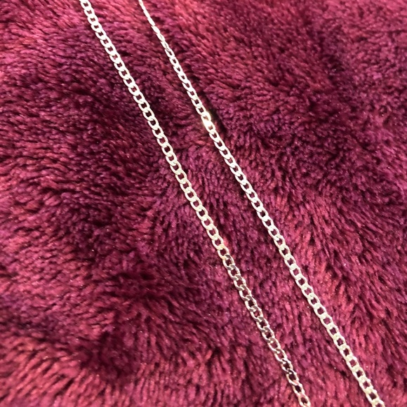 Stainless Steel Minimalist Cuban chain necklace - Picture 6 of 7